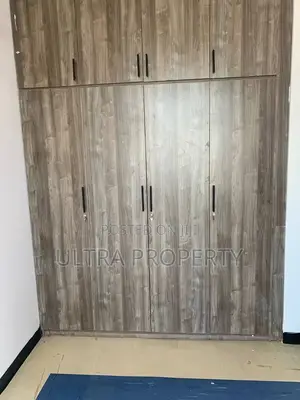 5bdrm Penthouse in Bole for rent