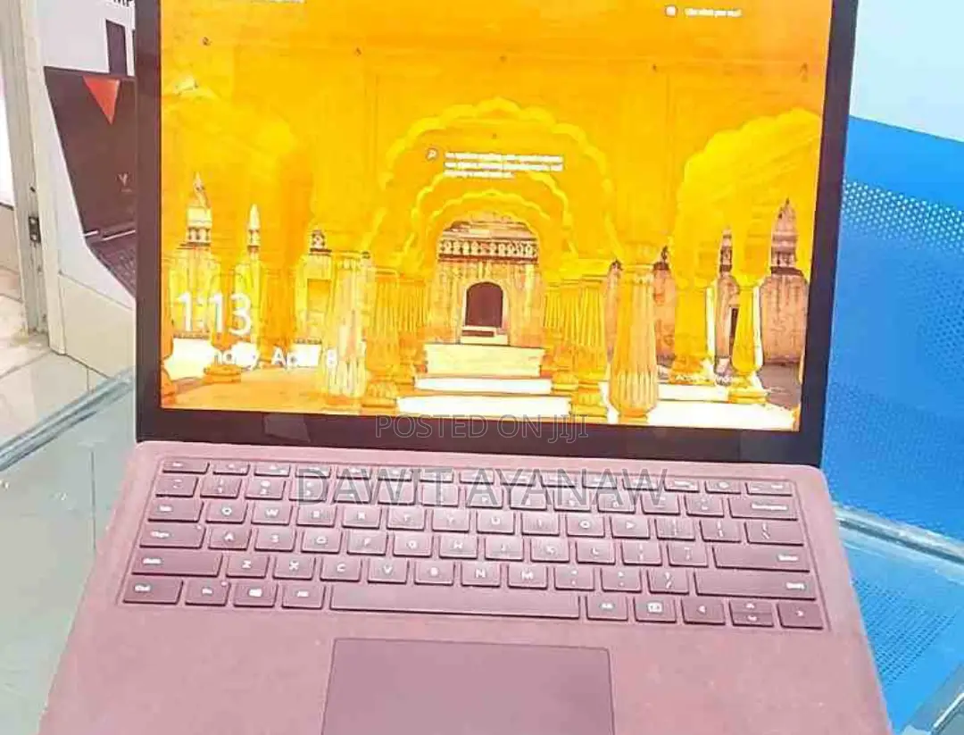New Laptop Microsoft Surface 2 8GB Intel Core I5 SSD 256GB