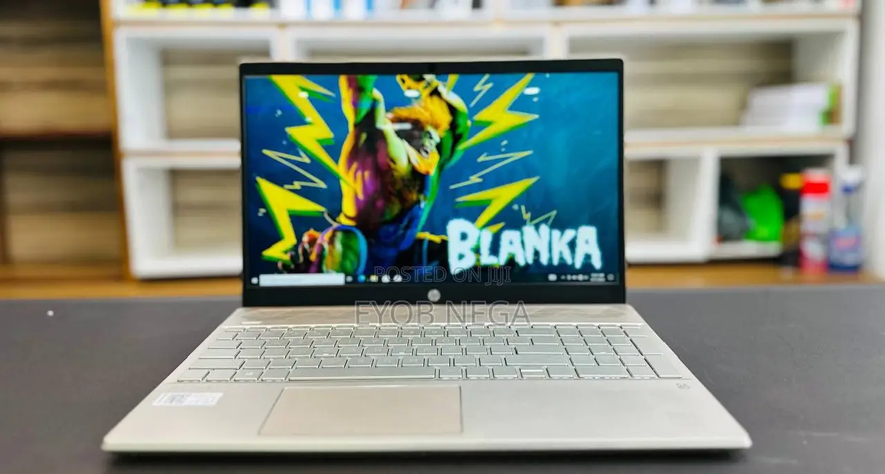 New Laptop HP Pavilion 15 8GB Intel Core I5 SSD 512GB