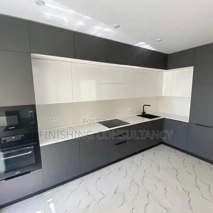 Beautiful and Strong Kitchen Cabinets