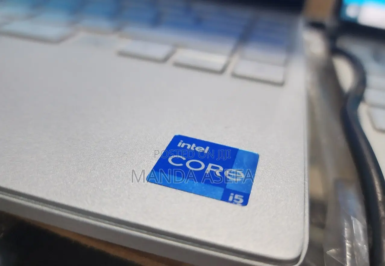 New Laptop HP Envy 13 16GB Intel Core I5 SSD 512GB