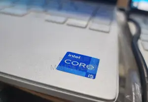 New Laptop HP Envy 13 16GB Intel Core I5 SSD 512GB