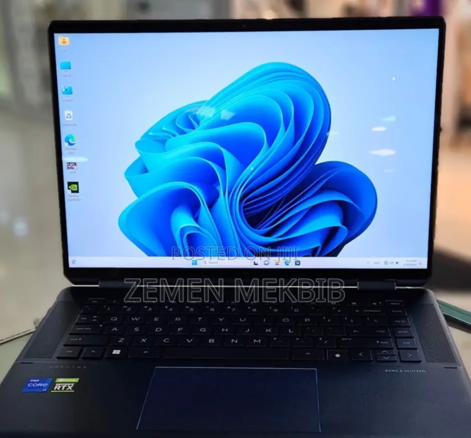 New Laptop HP Spectre X360 16GB Intel Core I7 SSD 512GB