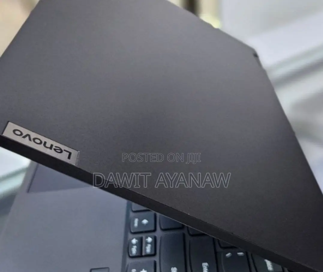 New Laptop Lenovo Flex 5 8GB Intel Core I3 SSD 256GB
