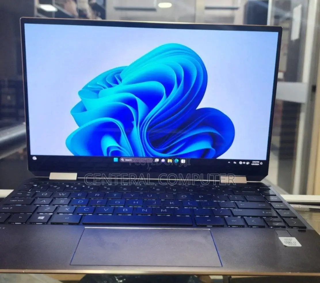 New Laptop HP Spectre 14 16GB Intel Core I7 SSD 1T