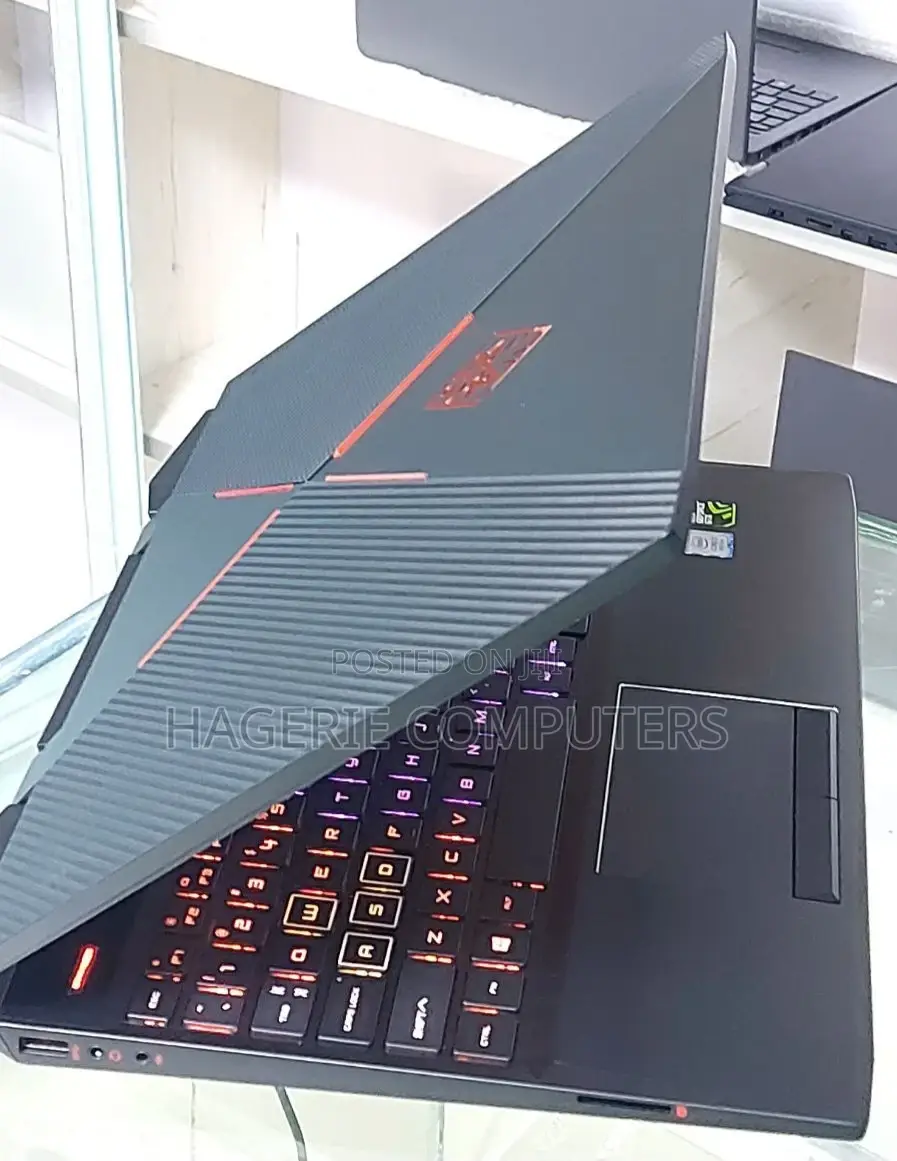 New Laptop HP Omen 15t 16GB Intel Core I7 SSD 512GB