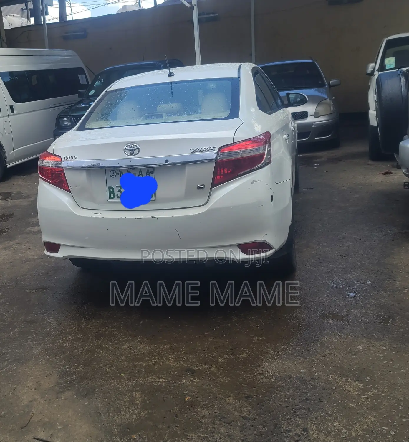 Toyota Yaris 2012 White