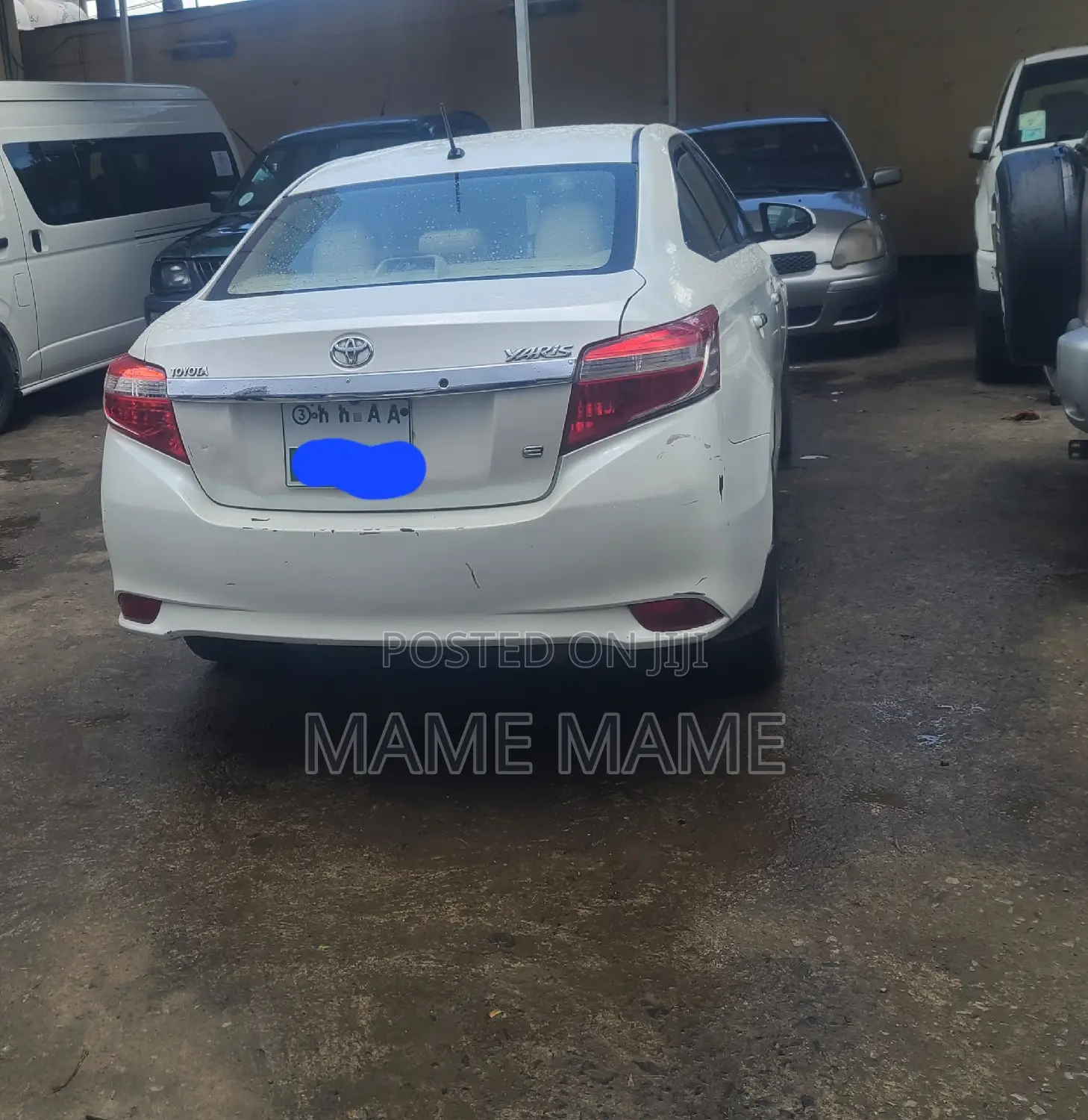 Toyota Yaris 2012 White