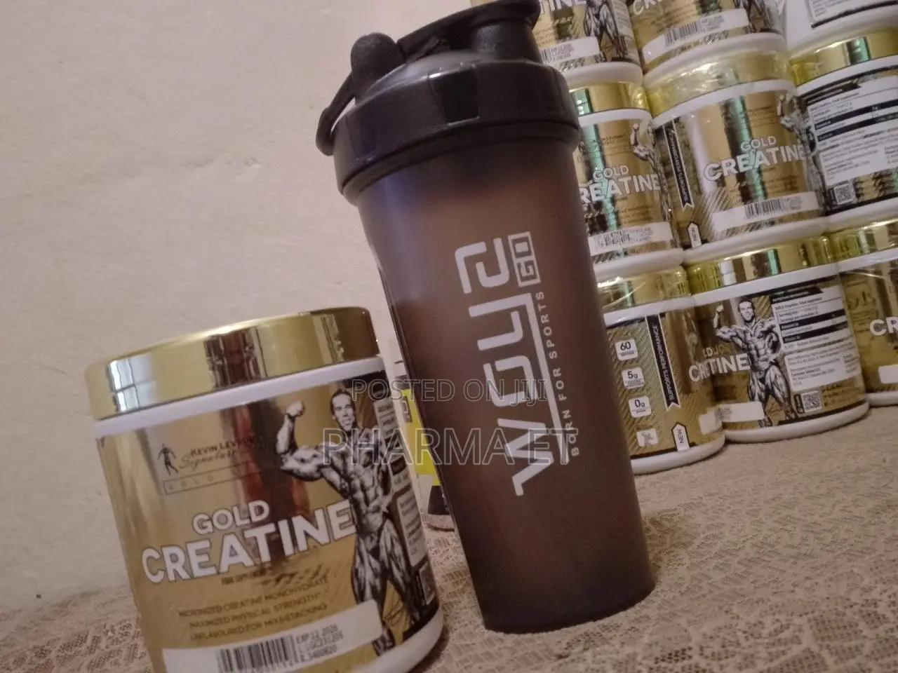 Kevin Leveron Gold Creatine With Woya Shaker
