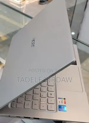 New Laptop Acer Swift 3 16GB Intel Core I5 SSD 512GB
