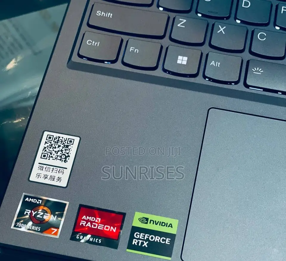 New Laptop Lenovo Legion 5 16GB AMD Ryzen 7 SSD 512GB