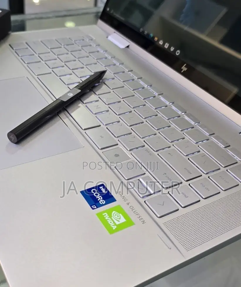 New Laptop HP Envy X360 16GB Intel Core I7 SSD 1T