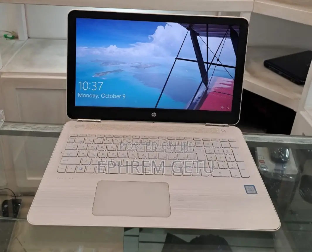 New Laptop HP Pavilion 15 8GB Intel Core I5 HDD 1T