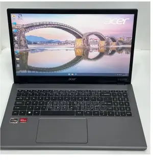 Photo - New Laptop Asus 8GB AMD Ryzen 5 SSD 512GB