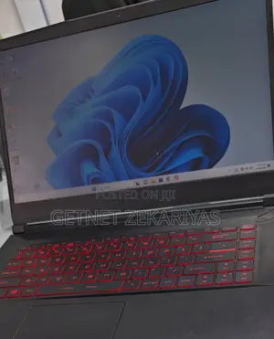 New Laptop MSI Katana 15 16GB Intel Core I7 SSD 512GB