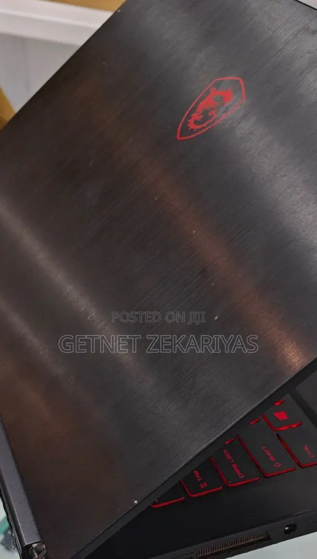 New Laptop MSI Katana 15 16GB Intel Core I7 SSD 512GB