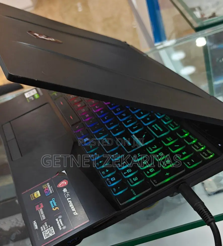 New Laptop MSI GP66 Raider 10GU 16GB Intel Core I5 SSD 512GB