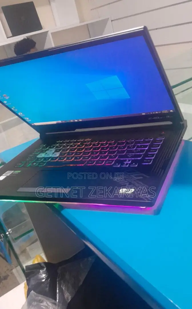 New Laptop Asus ROG Strix G15 16GB Intel Core I7 SSD 1T