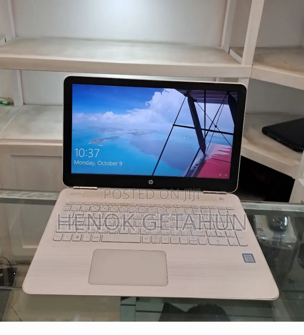 New Laptop HP Pavilion 15 8GB Intel Core I5 HDD 256GB