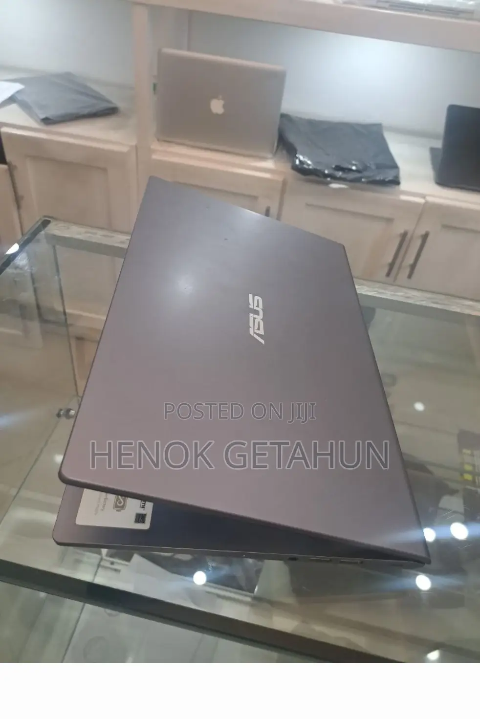 New Laptop Asus VivoBook 15 X505BA 8GB Intel Core I5 SSD 256GB