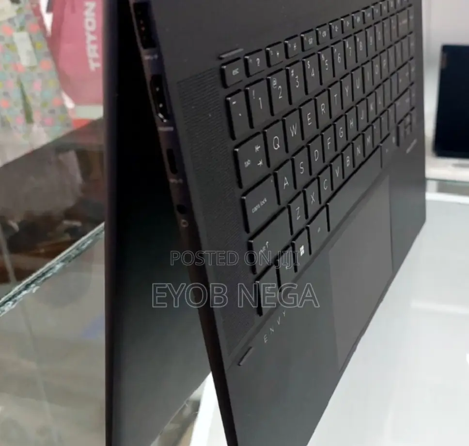New Laptop HP Envy X360 16GB AMD Ryzen 5 SSD 512GB