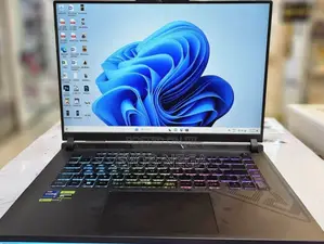 New Laptop Asus ROG Strix G16 G614 16GB Intel Core I7 SSD 1T