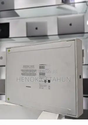 New Laptop Apple MacBook Air 2023 M2 8GB Apple M2 SSD 256GB