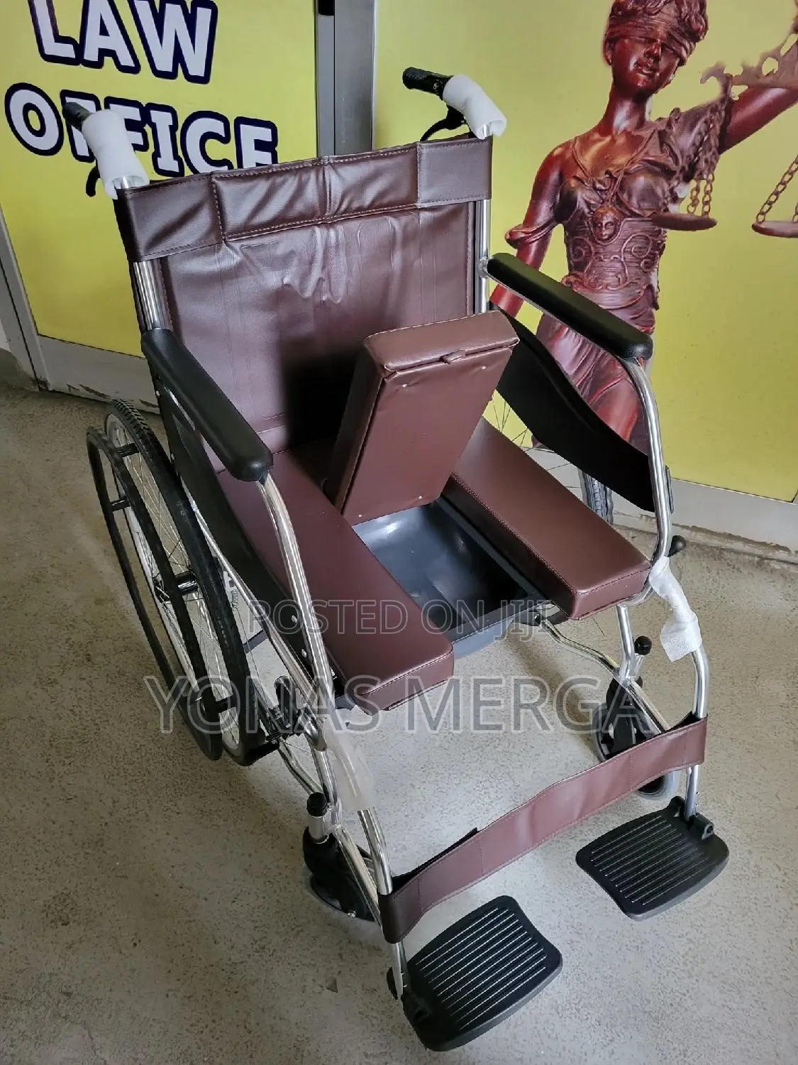 Aluminum Wheelchair¶ለመጸዳዳት መነሳት የለም^Wheelchair^ሆስፒታልም ሆነ ቤት