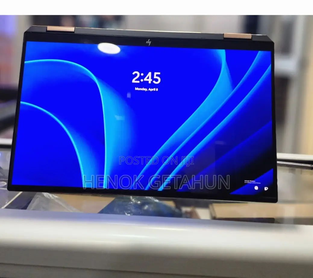 New Laptop HP Spectre 16GB Intel Core I7 SSD 1T