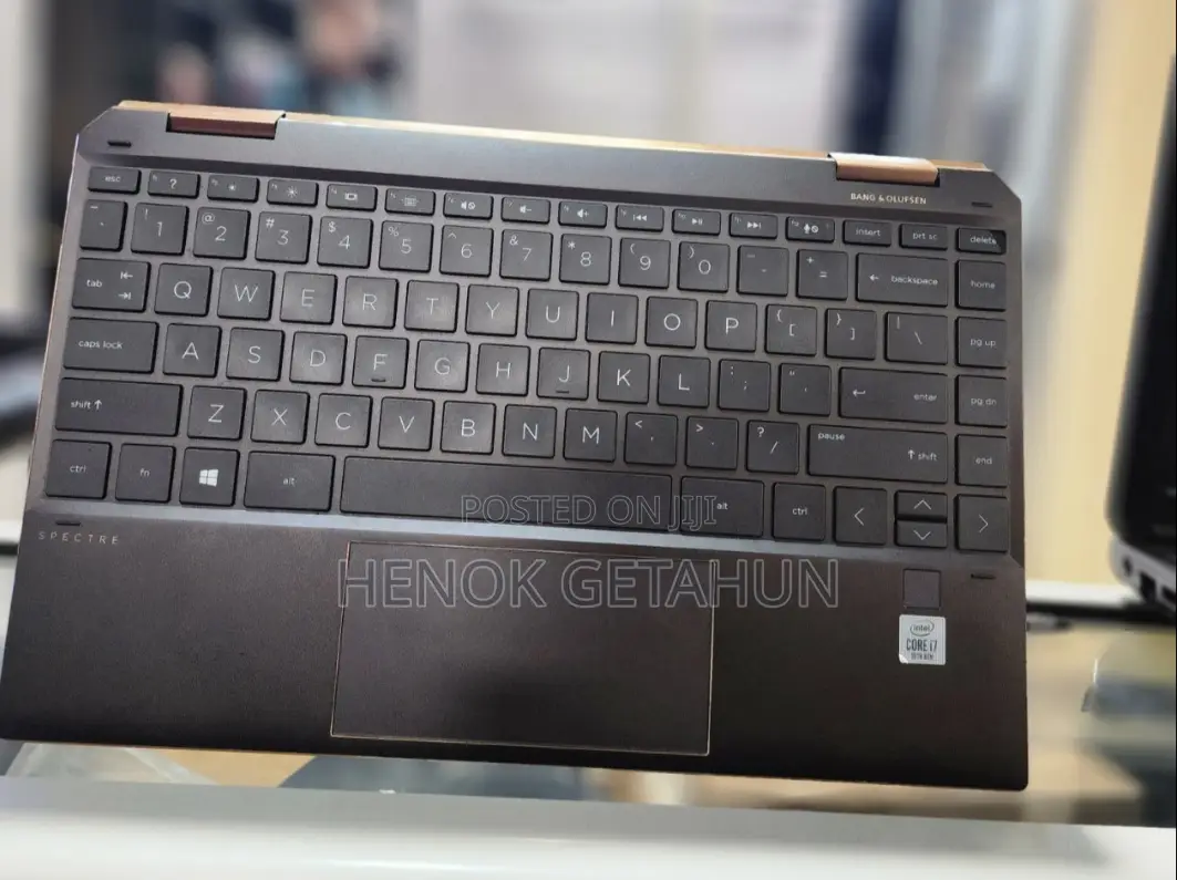 New Laptop HP Spectre 16GB Intel Core I7 SSD 1T