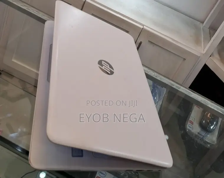 New Laptop HP Pavilion 15 8GB Intel Core I5 HDD 1T