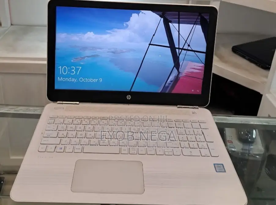 New Laptop HP Pavilion 15 8GB Intel Core I5 HDD 1T