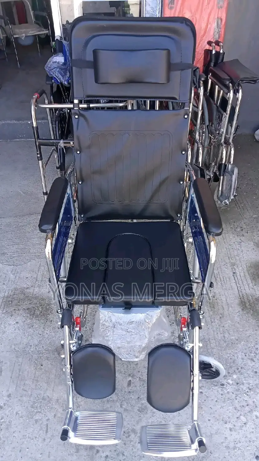 Wheelchair Bedside Wheelchair\መኝታም ሆነ እንቅስቃሴ በ1ላይ Wheelchair