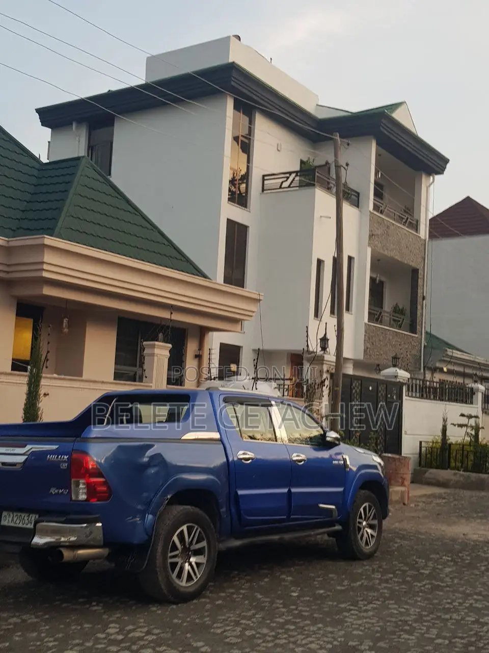 11bdrm House in Summit G+2 Luxury, Bole for sale