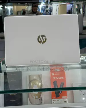 New Laptop HP Stream Notebook 8GB AMD Ryzen 5 SSD 256GB