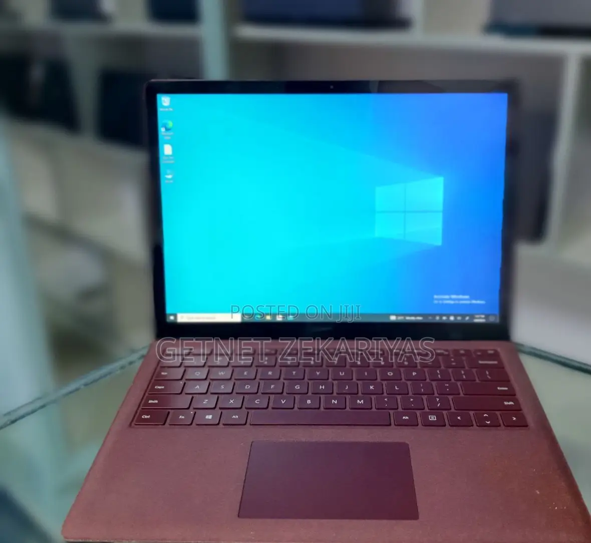 New Laptop Microsoft Surface Laptop 2 8GB Intel Core I5 SSD 256GB