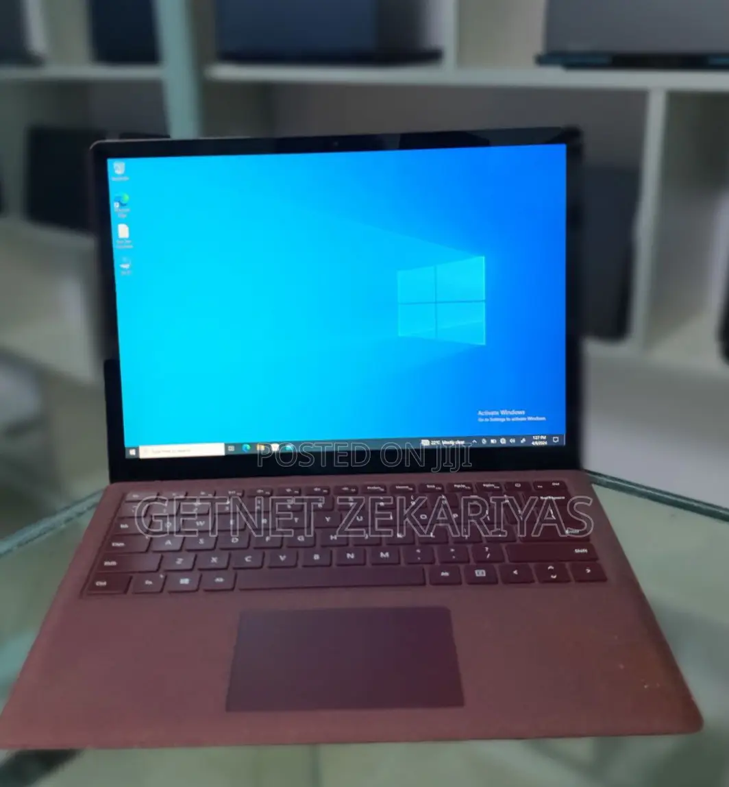 New Laptop Microsoft Surface Laptop 2 8GB Intel Core I5 SSD 256GB
