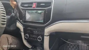 New Toyota Hilux 2022 Gray