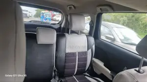 New Toyota Hilux 2022 Gray