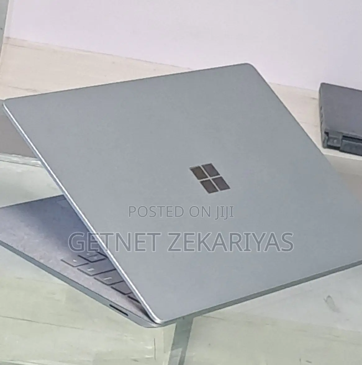 New Laptop Microsoft Surface 16GB Intel Core I7 SSD 256GB