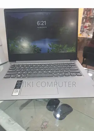 New Laptop Lenovo Ideapad 3 8GB Intel Core i3 SSD 256GB