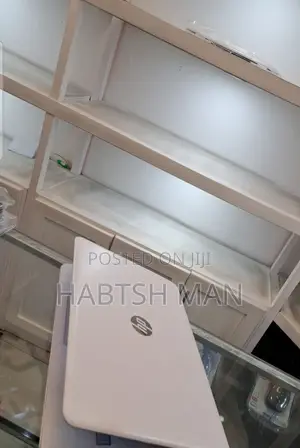 New Laptop HP Stream Notebook 8GB Intel Core I5 HDD 1T