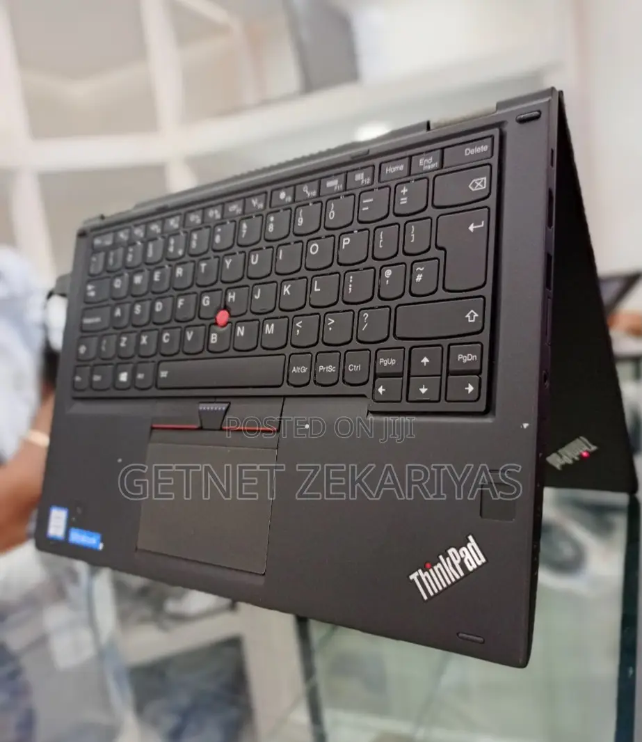 New Laptop Lenovo ThinkPad Yoga 370 16GB Intel Core I7 SSD 512GB