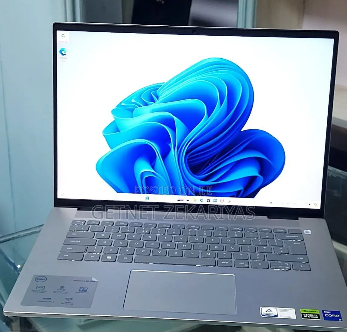 New Laptop Dell Inspiron 15 16GB Intel Core I7 SSD 1T