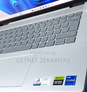 New Laptop Dell Inspiron 15 16GB Intel Core I7 SSD 1T