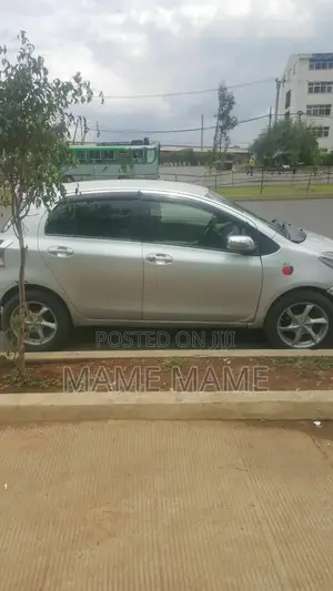 Toyota Yaris 2006 Silver