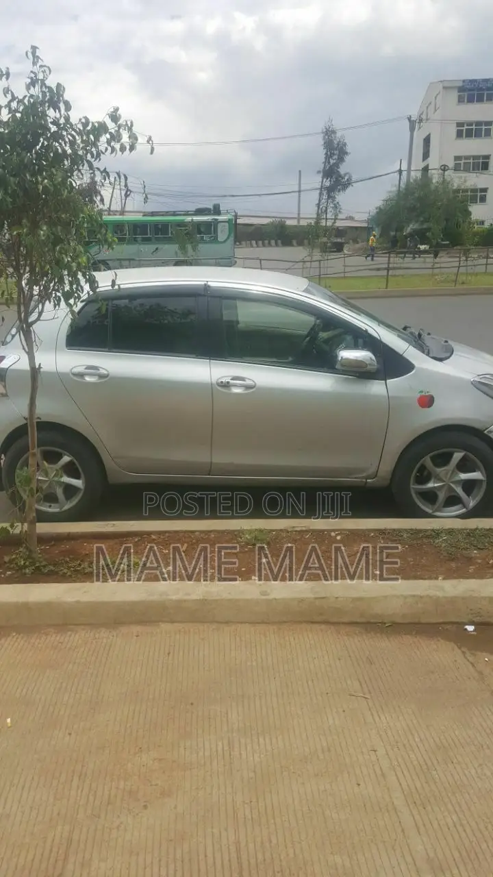 Toyota Yaris 2006 Silver