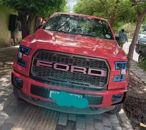 Photo - Ford F-150 2015 Red