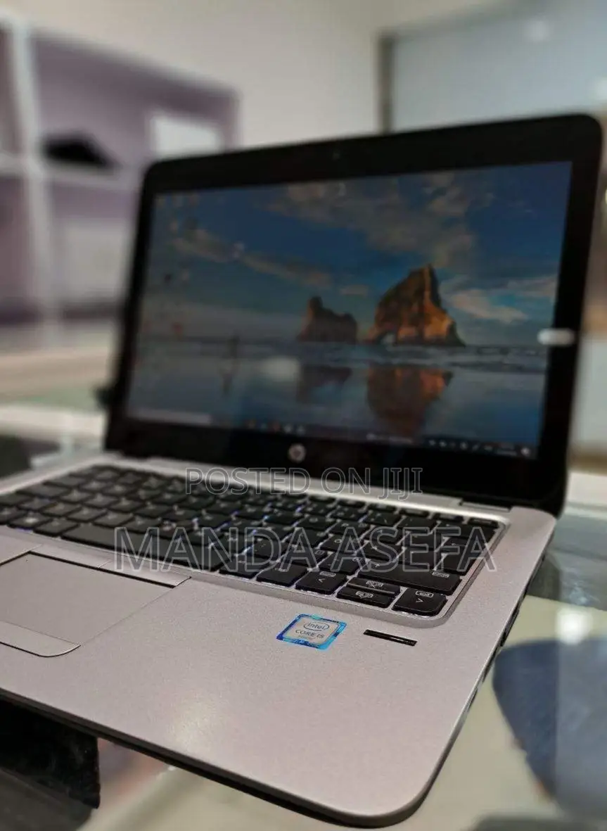 New Laptop HP EliteBook 820 G3 8GB Intel Core I5 SSD 256GB