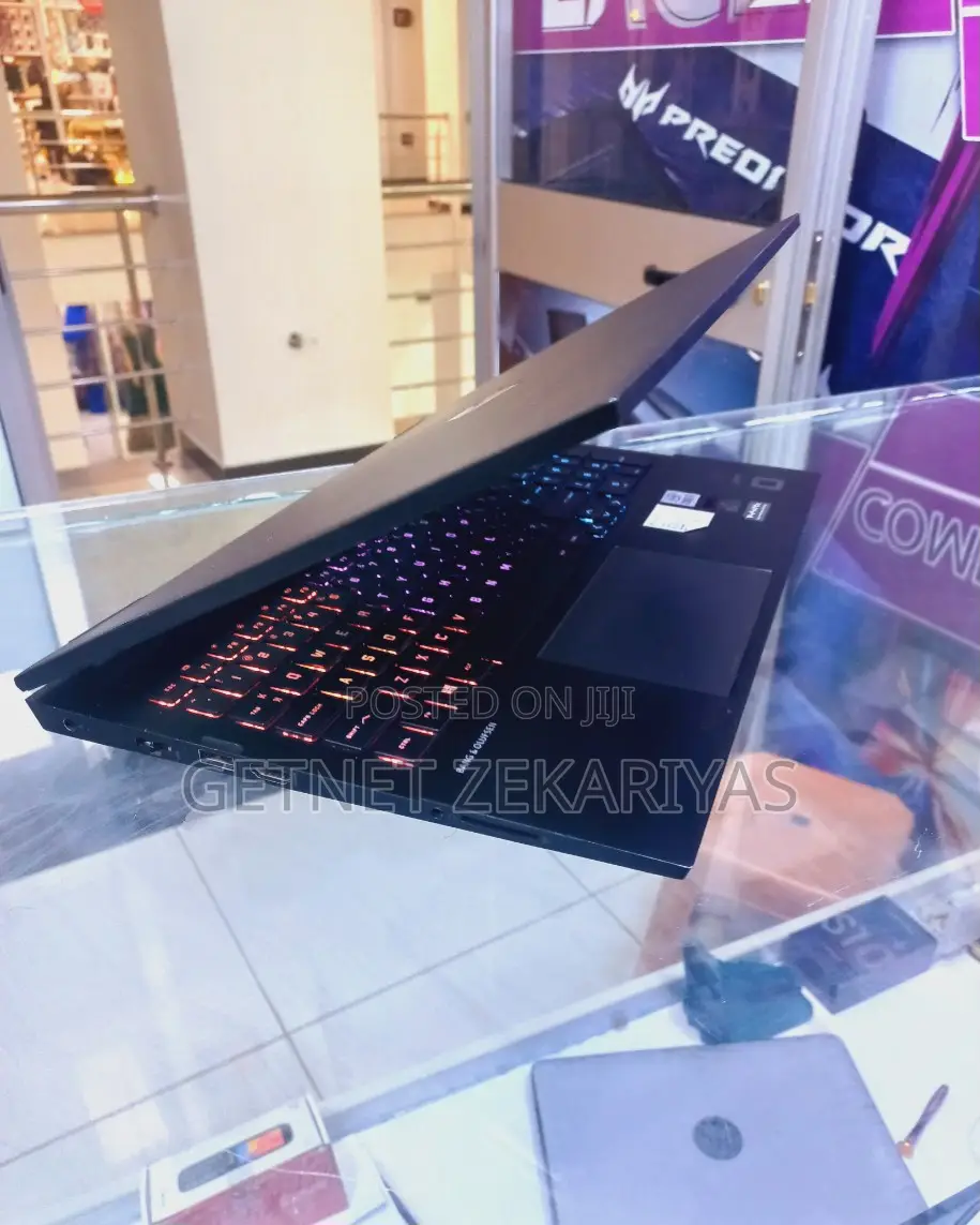 New Laptop HP Omen 15 24GB Intel Core I7 SSD 512GB